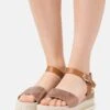 Anna Field COMFORT - Espadryle - Bronze